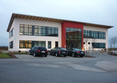 Bürogebäude m. Produktionshalle, Wallerfing